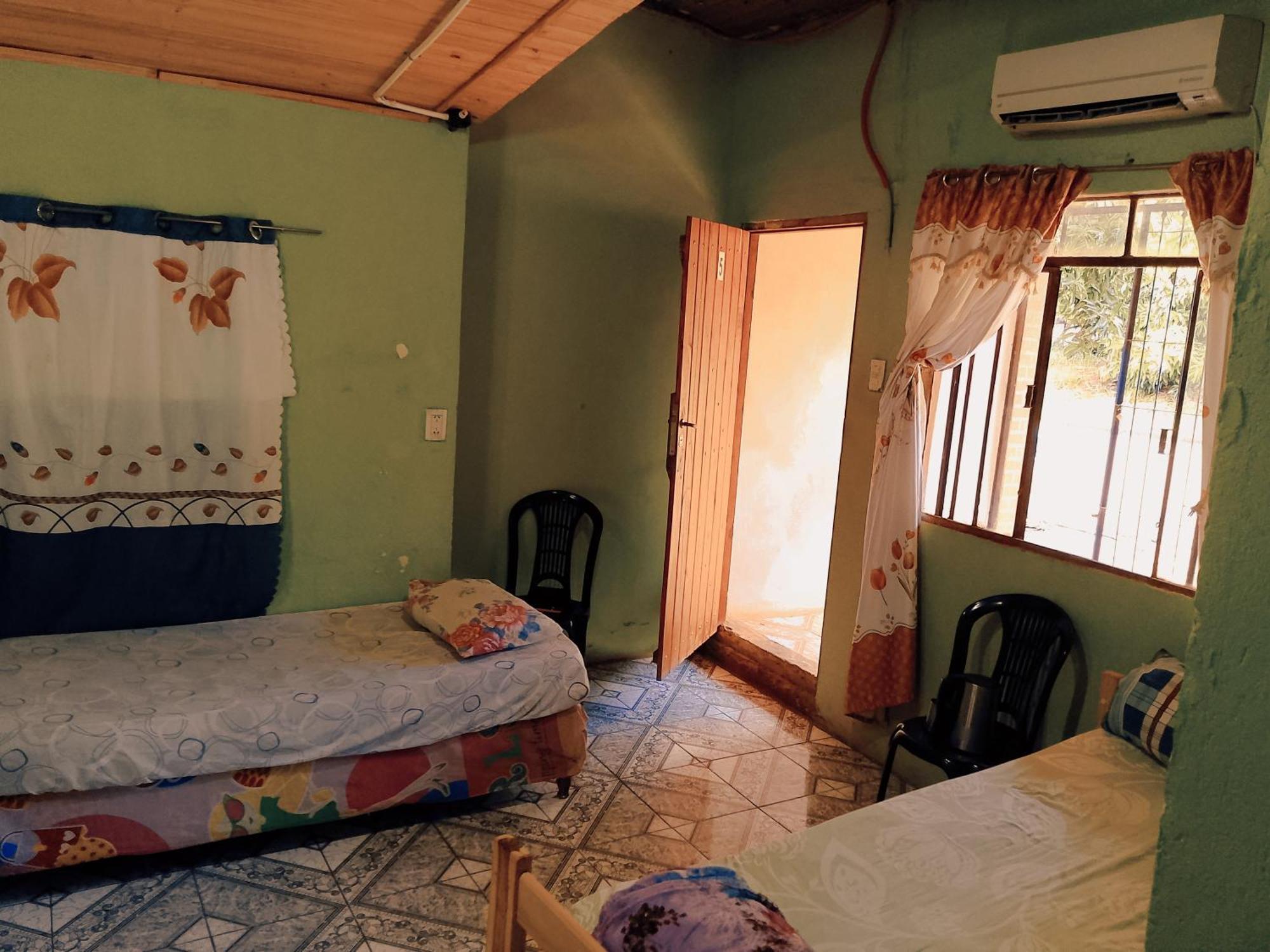 Hostel Loli Puerto Iguazú Pokoj fotografie